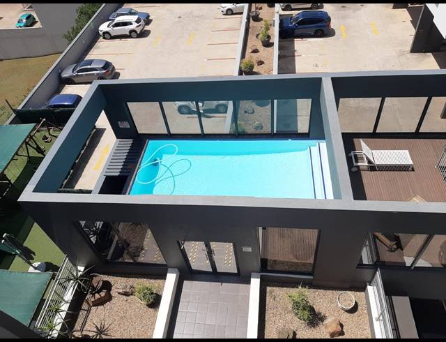 2 BEDROOM APARTMENT FOR SALE IN UMHLANGA RIDGE